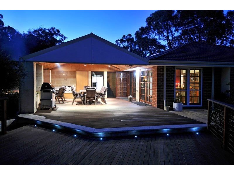 42 Serpentine Way, Stake Hill WA 6210