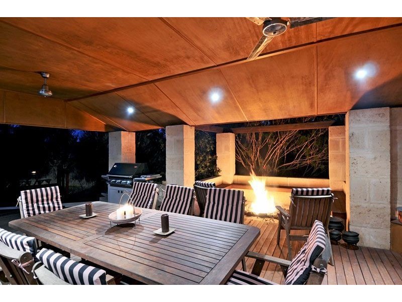 42 Serpentine Way, Stake Hill WA 6210