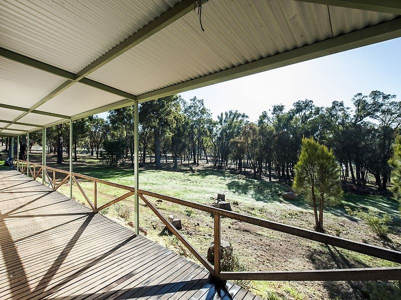 83 Fairway Place, Boddington WA 6390