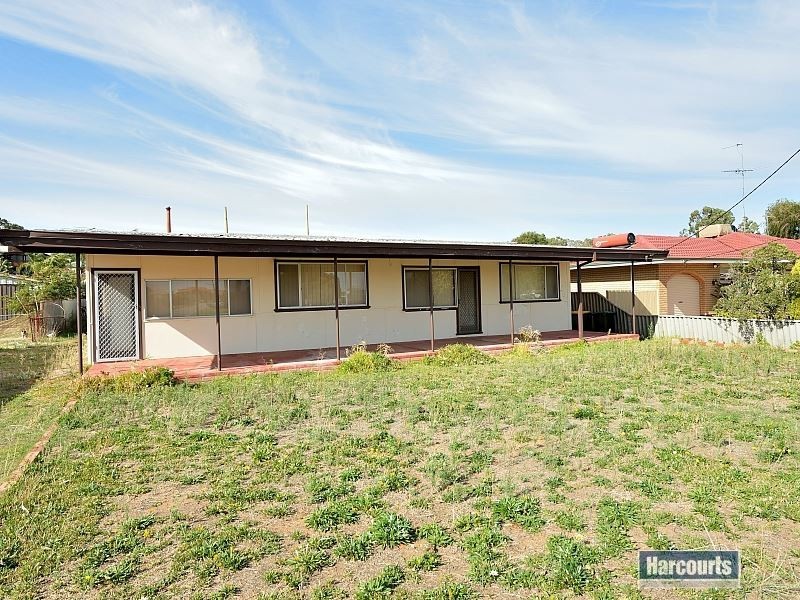 7 Shayne Street, Halls Head WA 6210