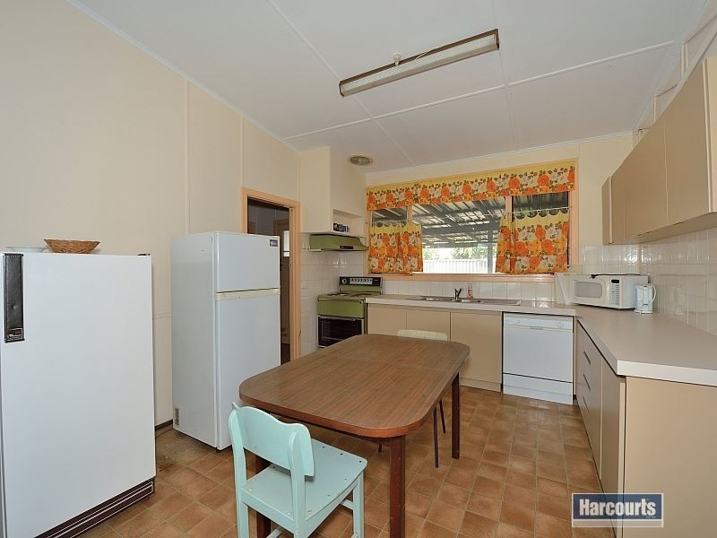 7 Shayne Street, Halls Head WA 6210