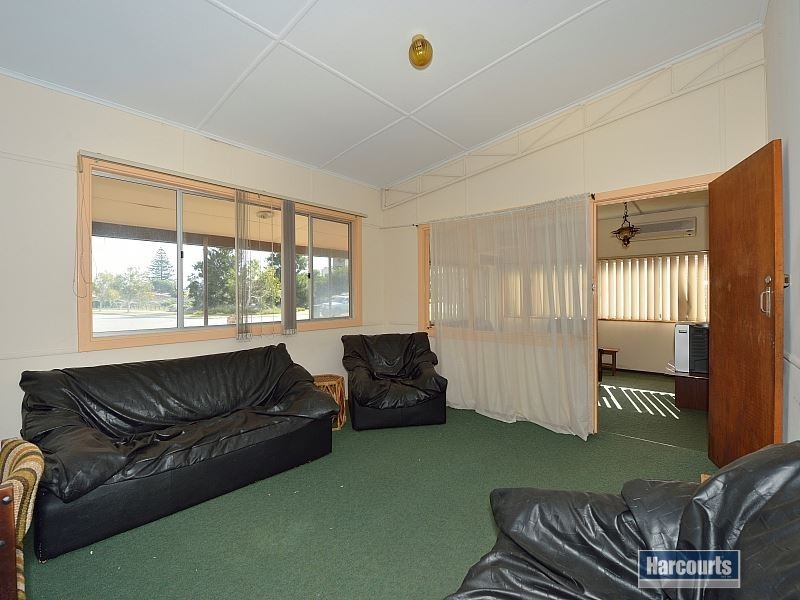 7 Shayne Street, Halls Head WA 6210