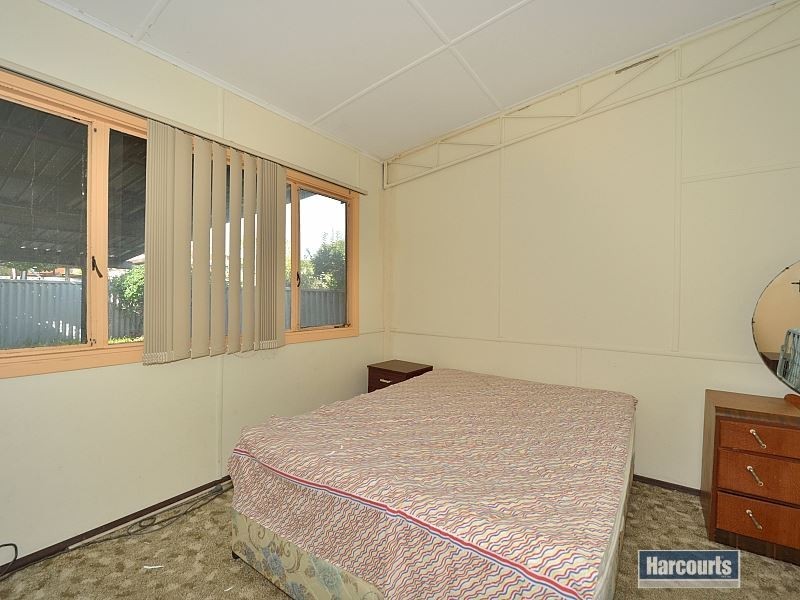 7 Shayne Street, Halls Head WA 6210