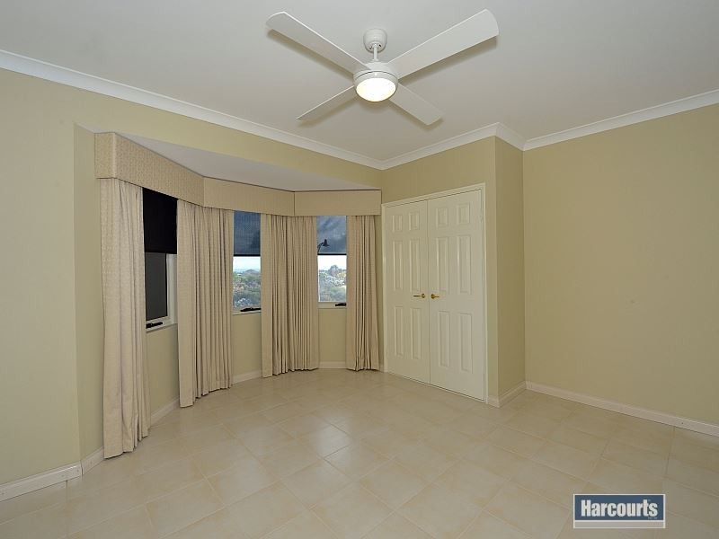 6 Hope Gardens, Madora Bay WA 6210