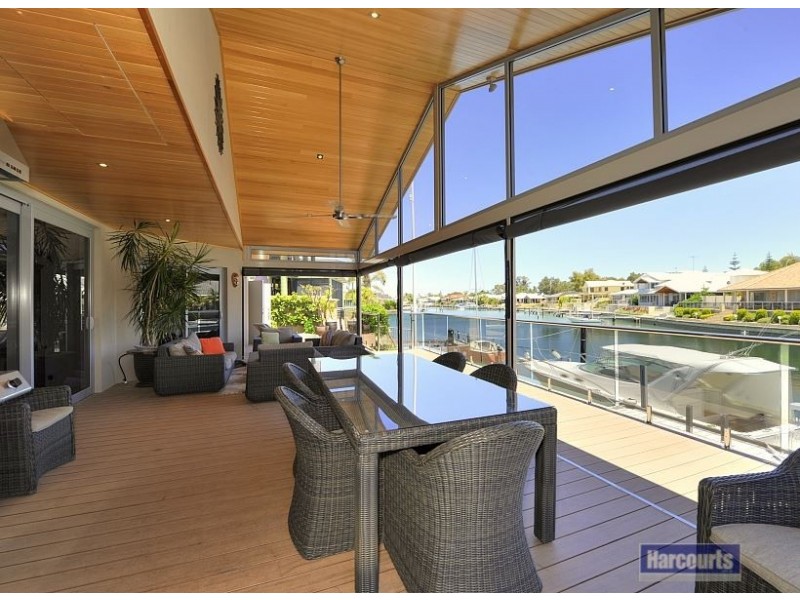9 Quayside Close, Halls Head WA 6210