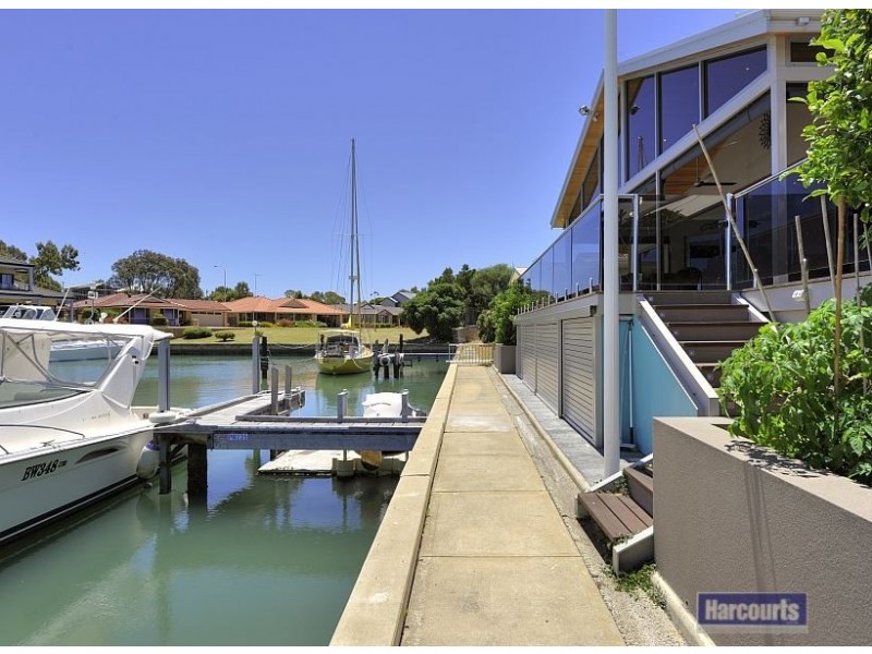 9 Quayside Close, Halls Head WA 6210