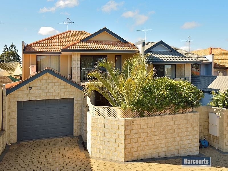 9 Stevenson Street, Dudley Park WA 6210