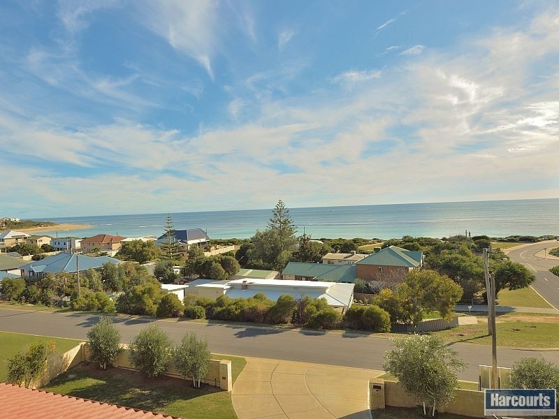 11 Pepper Street, Falcon WA 6210