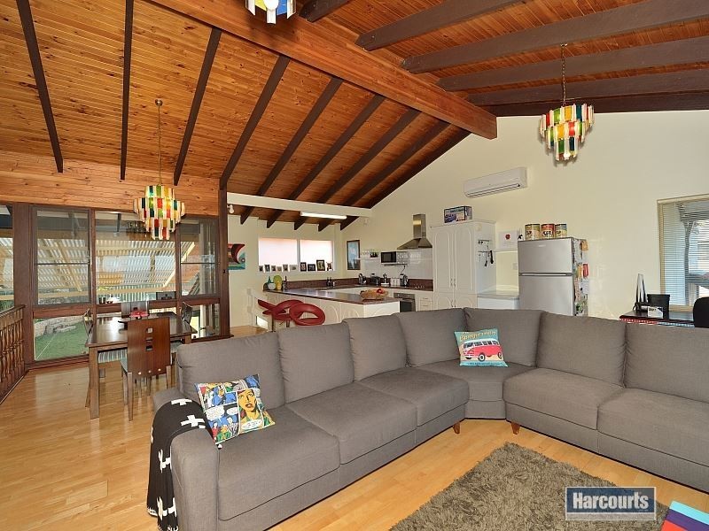 11 Pepper Street, Falcon WA 6210