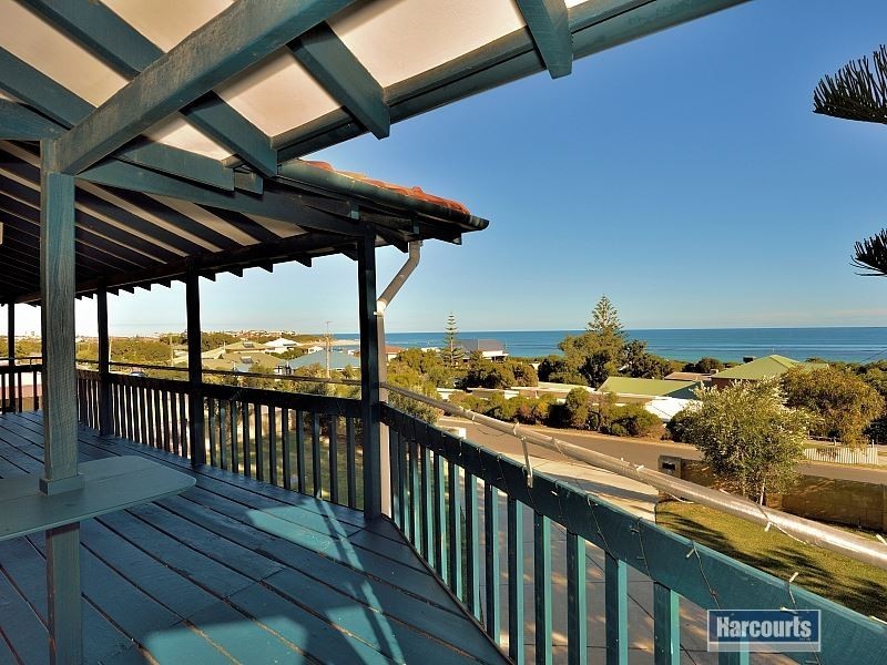 11 Pepper Street, Falcon WA 6210