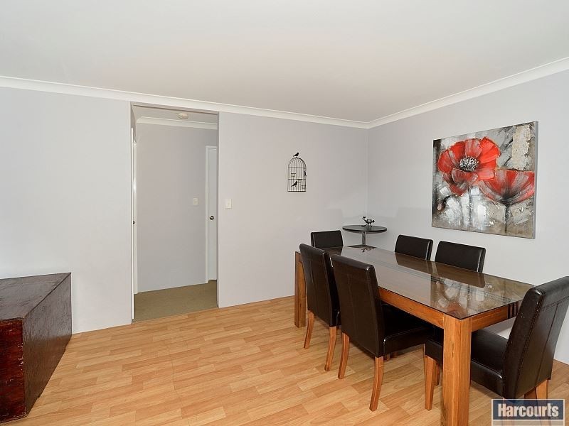 1 Rosebud Place, Halls Head WA 6210