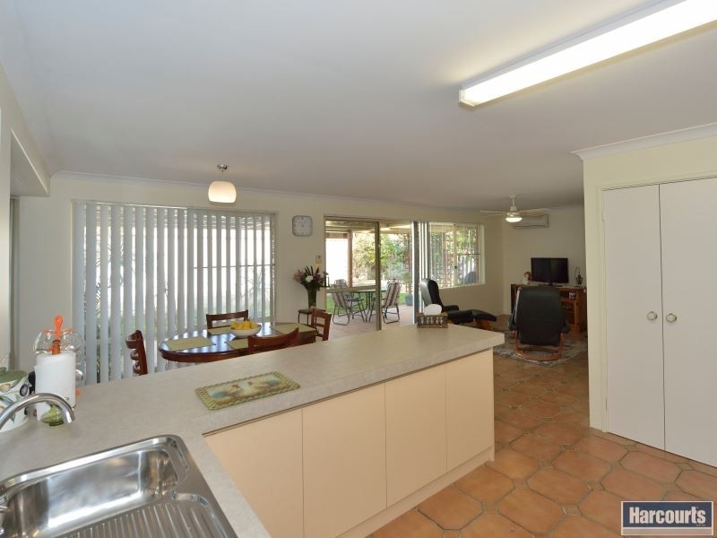 5 Norwich Close, Greenfields WA 6210