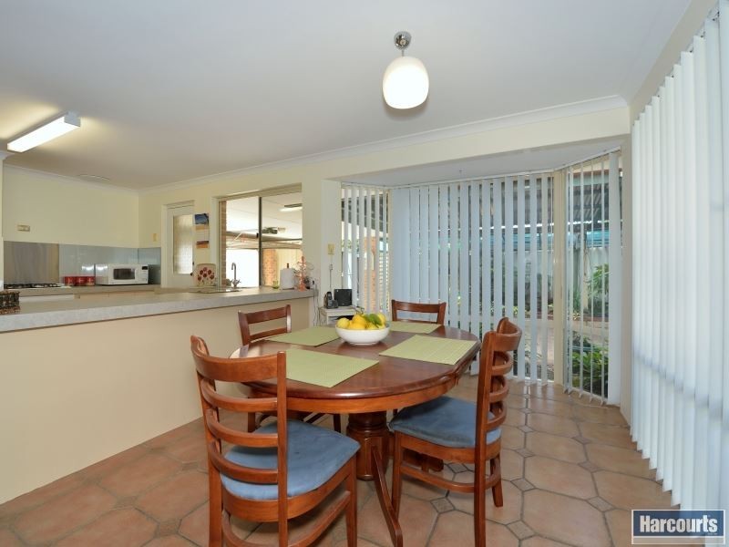 5 Norwich Close, Greenfields WA 6210