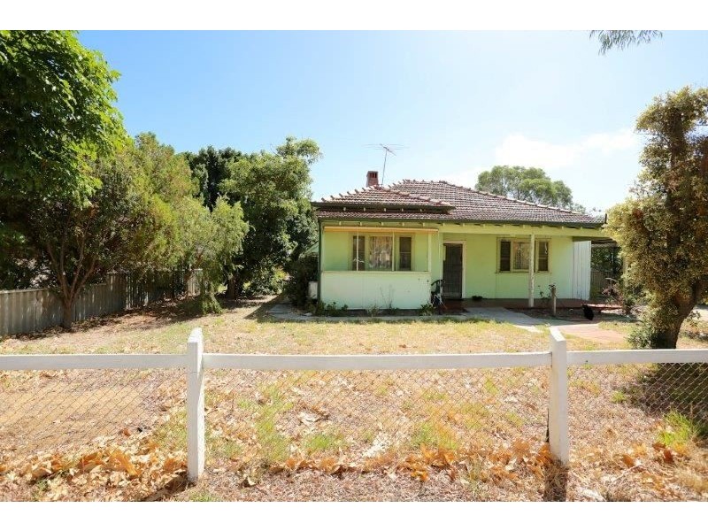 74 Tuckey Street, Mandurah WA 6210