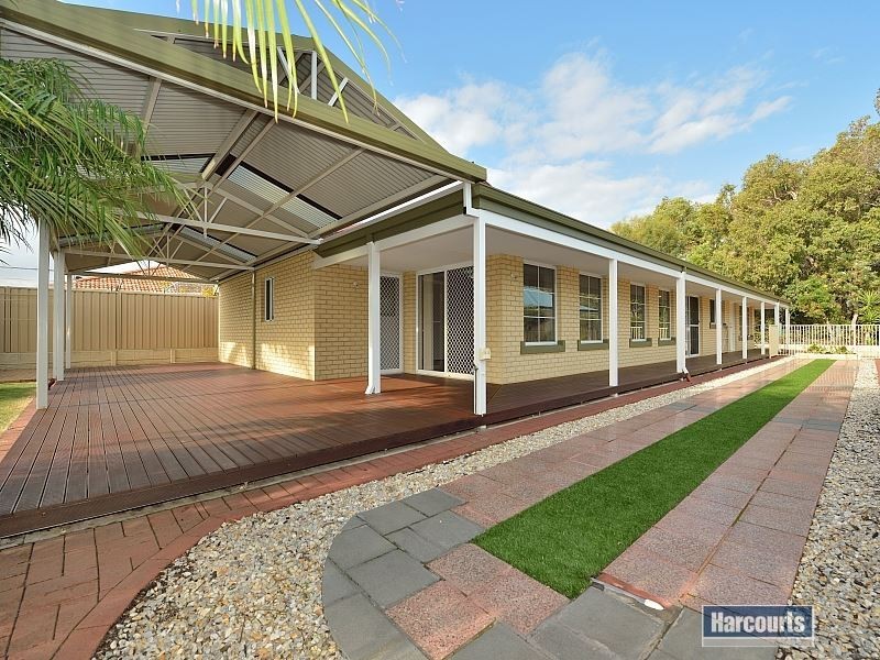 25 Brouwer Trail, Dudley Park WA 6210