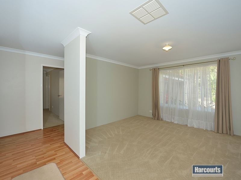 25 Brouwer Trail, Dudley Park WA 6210