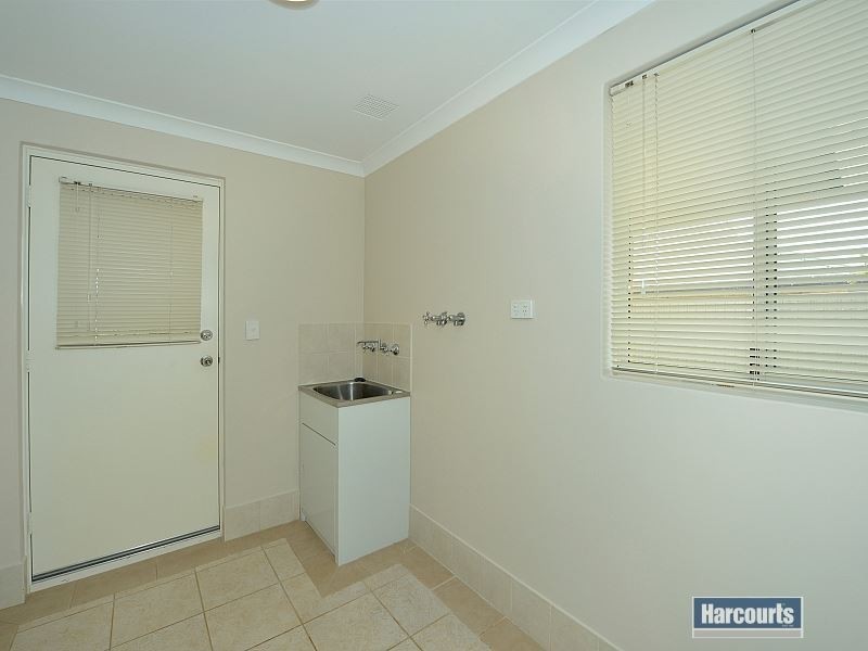 25 Brouwer Trail, Dudley Park WA 6210