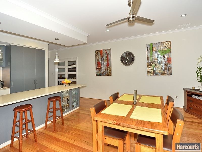 13 Lismore Ridge, Lakelands WA 6180