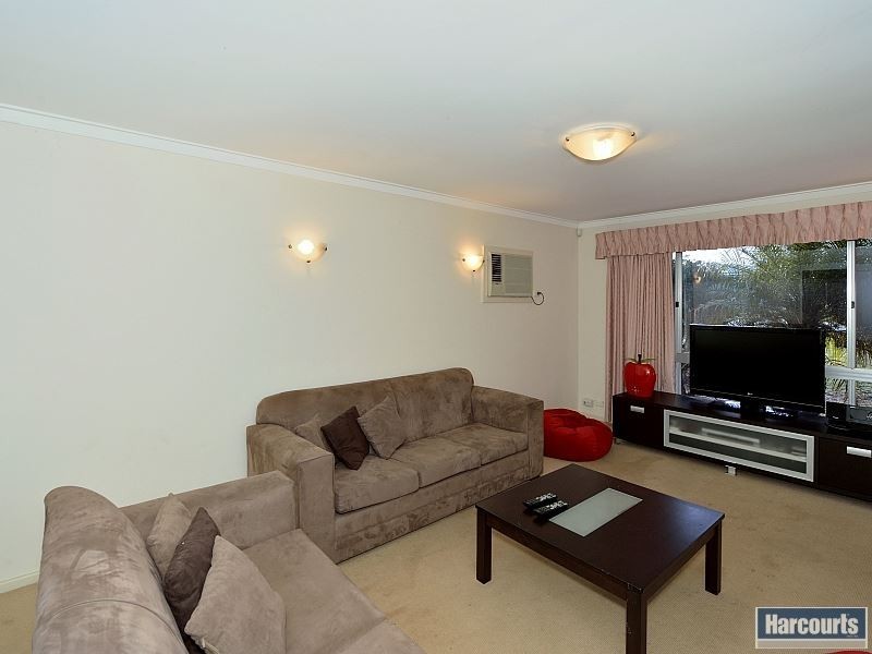 11 Flight Street, Falcon WA 6210