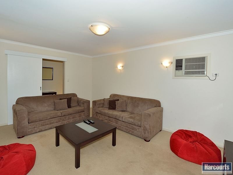 11 Flight Street, Falcon WA 6210