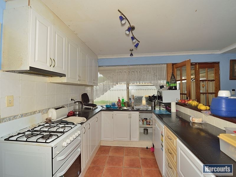 13 Broadfield Retreat, Erskine WA 6210