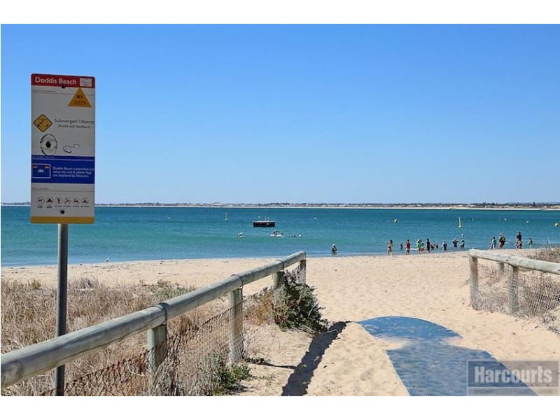 25B Shayne Street, Halls Head WA 6210