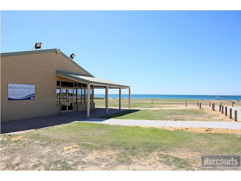 25B Shayne Street, Halls Head WA 6210