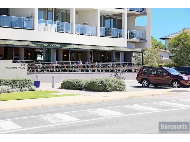 25B Shayne Street, Halls Head WA 6210