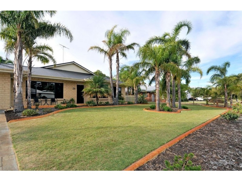 28 Clydesdale Drive, Greenfields WA 6210