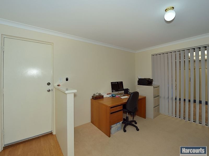 2A Coral Court, Halls Head WA 6210