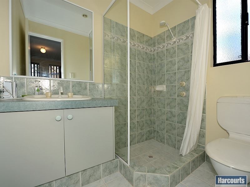 2A Coral Court, Halls Head WA 6210