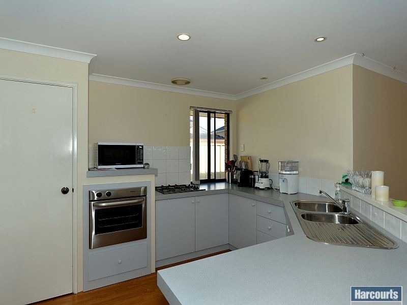 2A Coral Court, Halls Head WA 6210