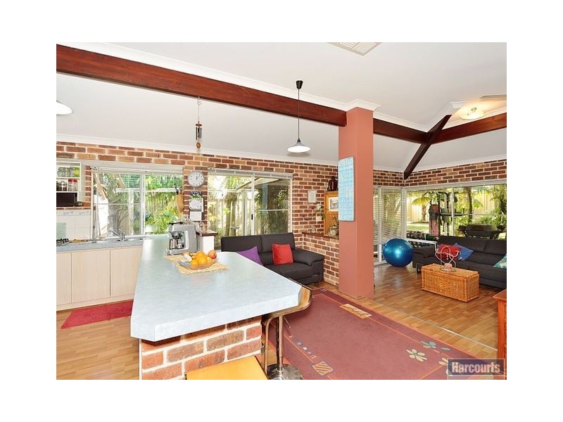 7 Formia Place, Secret Harbour WA 6173