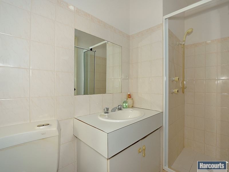 6 Tarata Close, Halls Head WA 6210