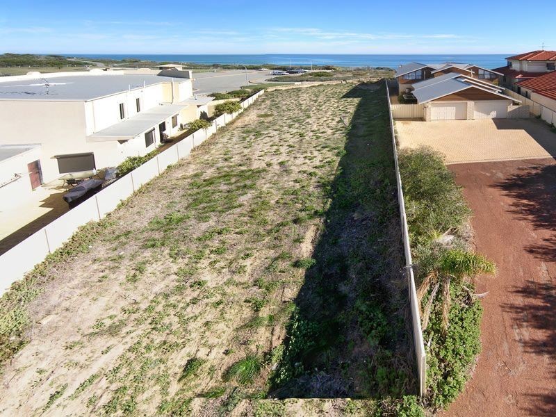 23 Calypso Road, Halls Head WA 6210