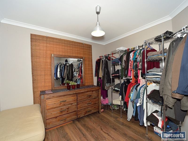 5 Lamont Court, Meadow Springs WA 6210