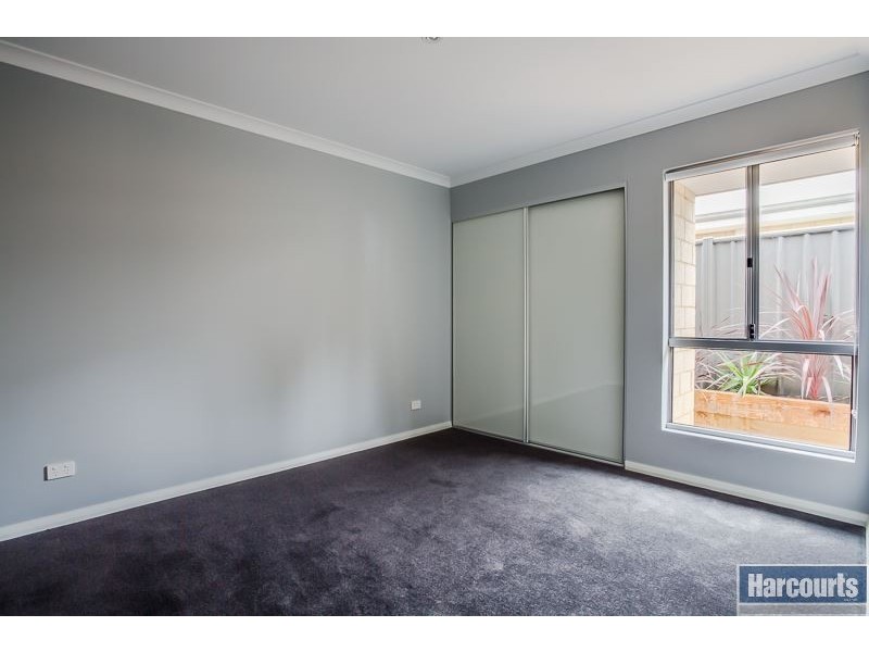 55 Hudson Drive, Dudley Park WA 6210