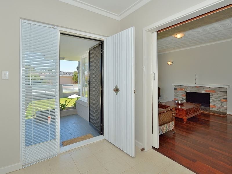 7 Lefroy Street, Mandurah WA 6210