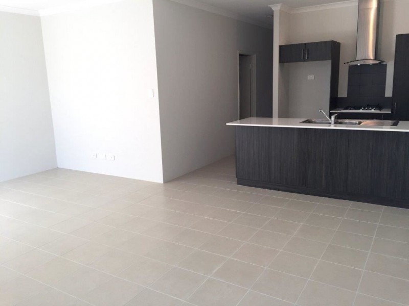 45 Kerkeri Heights, Lakelands WA 6180