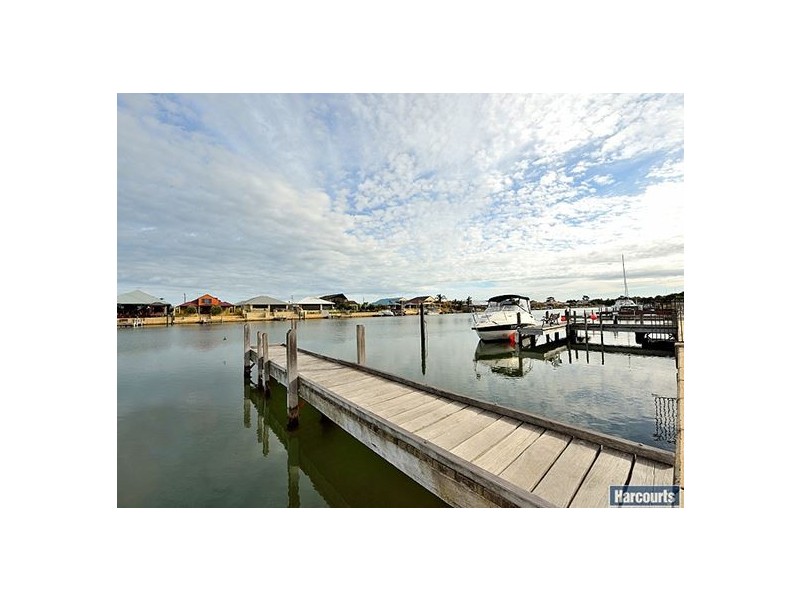 70 Murray Waters Boulevard, South Yunderup WA 6208