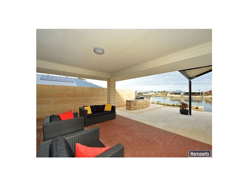 70 Murray Waters Boulevard, South Yunderup WA 6208