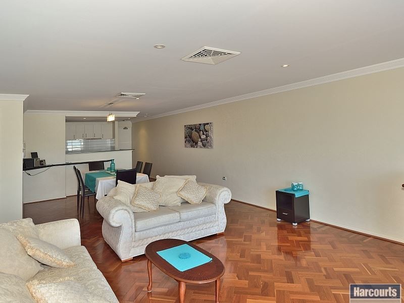 14/1 Breakwater Parade, Mandurah WA 6210