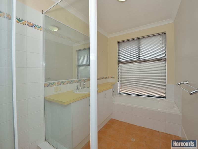 7 Peppertree Close, Wannanup WA 6210