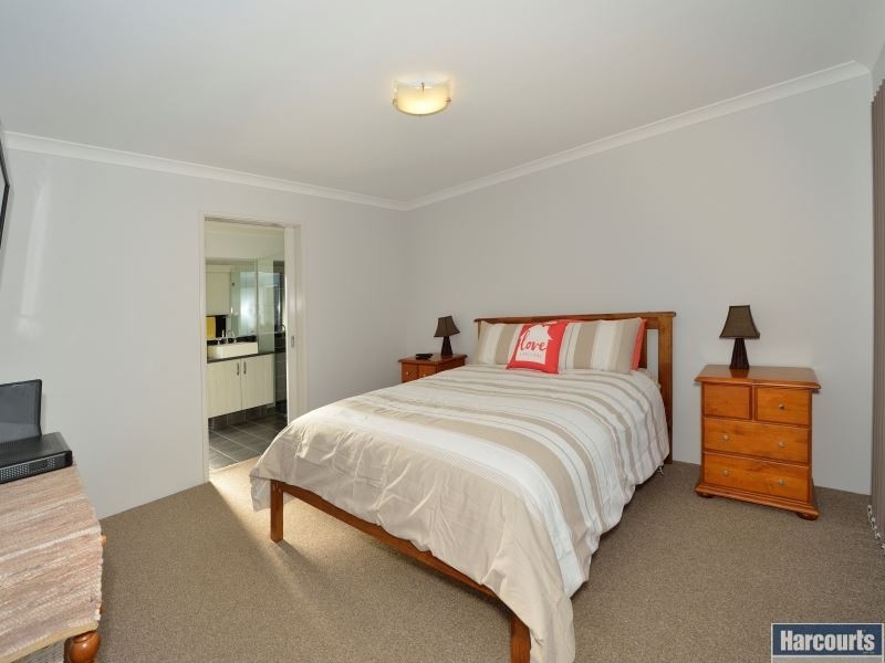 47 Solandri Turn, Halls Head WA 6210