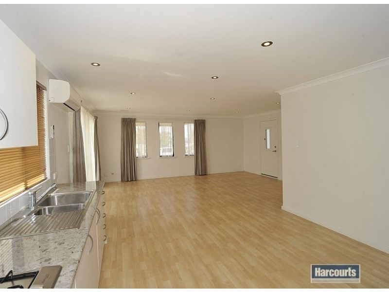 1 Rosemary Gardens, Dawesville WA 6211