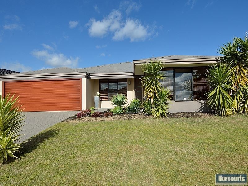 8 Yucca Road, Secret Harbour WA 6173