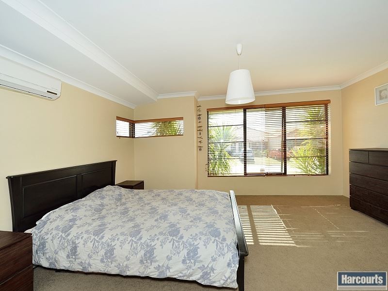 8 Yucca Road, Secret Harbour WA 6173