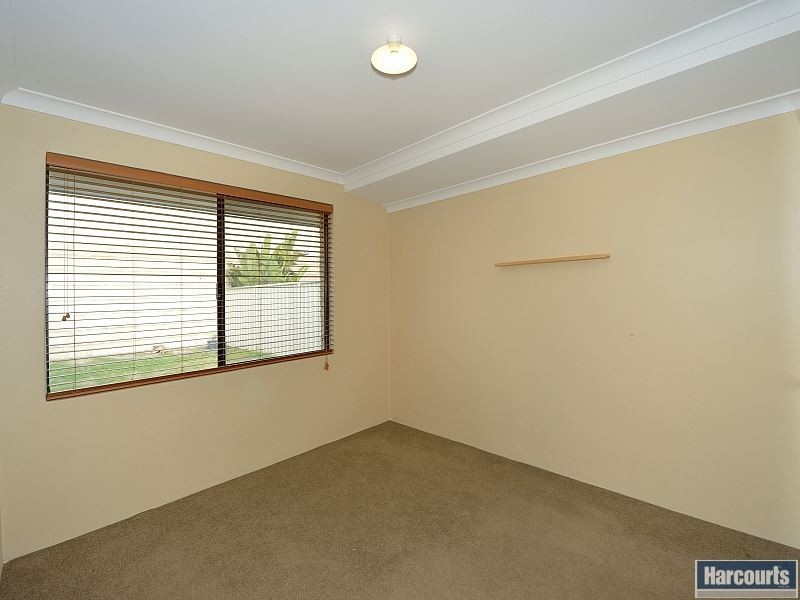 8 Yucca Road, Secret Harbour WA 6173