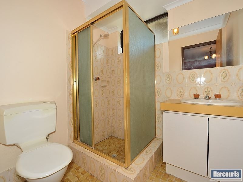 22 Birchley Road, Coodanup WA 6210