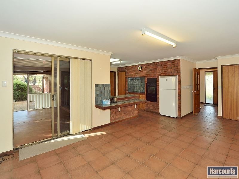 22 Birchley Road, Coodanup WA 6210